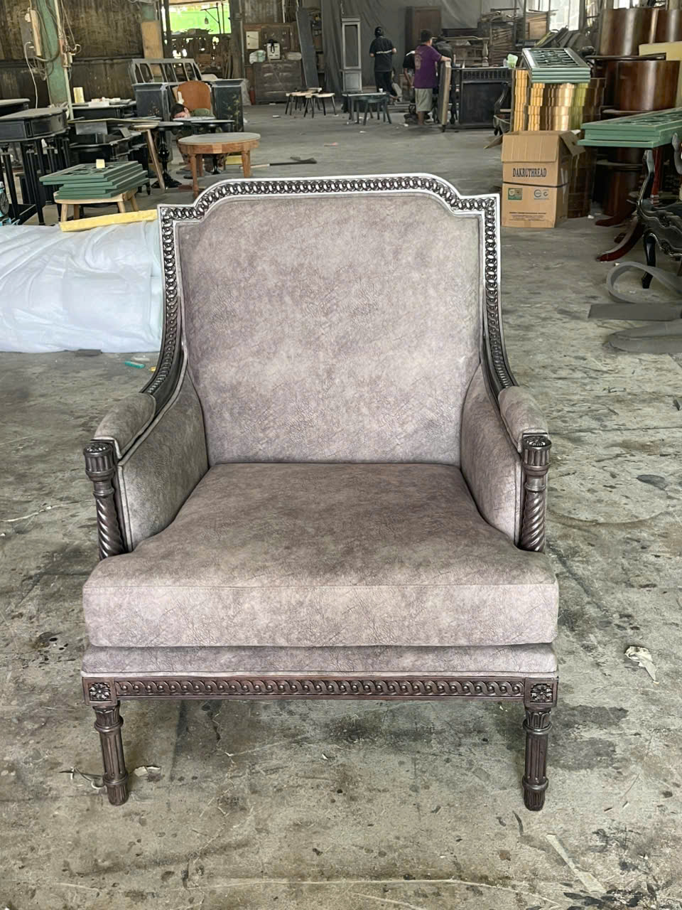 BỘ SOFA TÂN CỔ ĐIỂN KATI LOUIS 16 MÀU NÂU